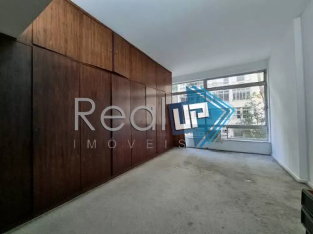 Apartamento à venda com 3 quartos, 220m² - Foto 14