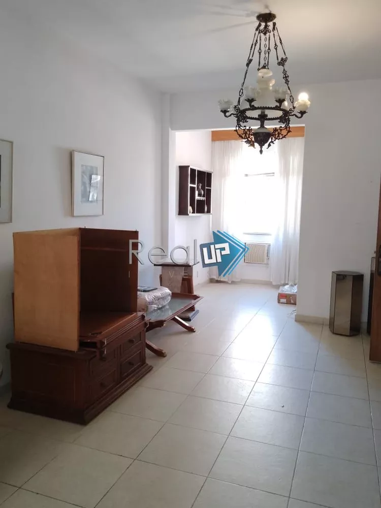 Apartamento à venda com 3 quartos, 156m² - Foto 8