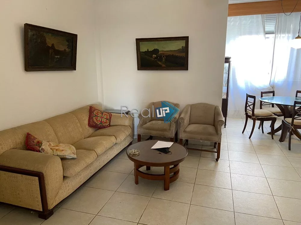 Apartamento à venda com 3 quartos, 156m² - Foto 2