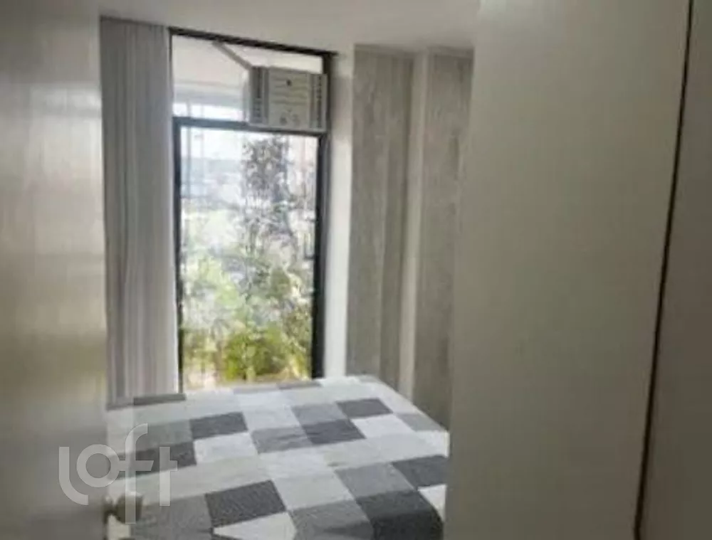 Apartamento à venda com 3 quartos, 98m² - Foto 8