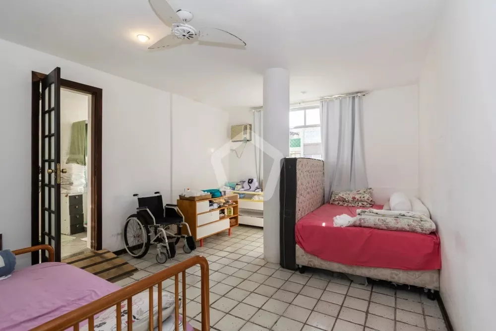 Apartamento à venda com 3 quartos, 110m² - Foto 1