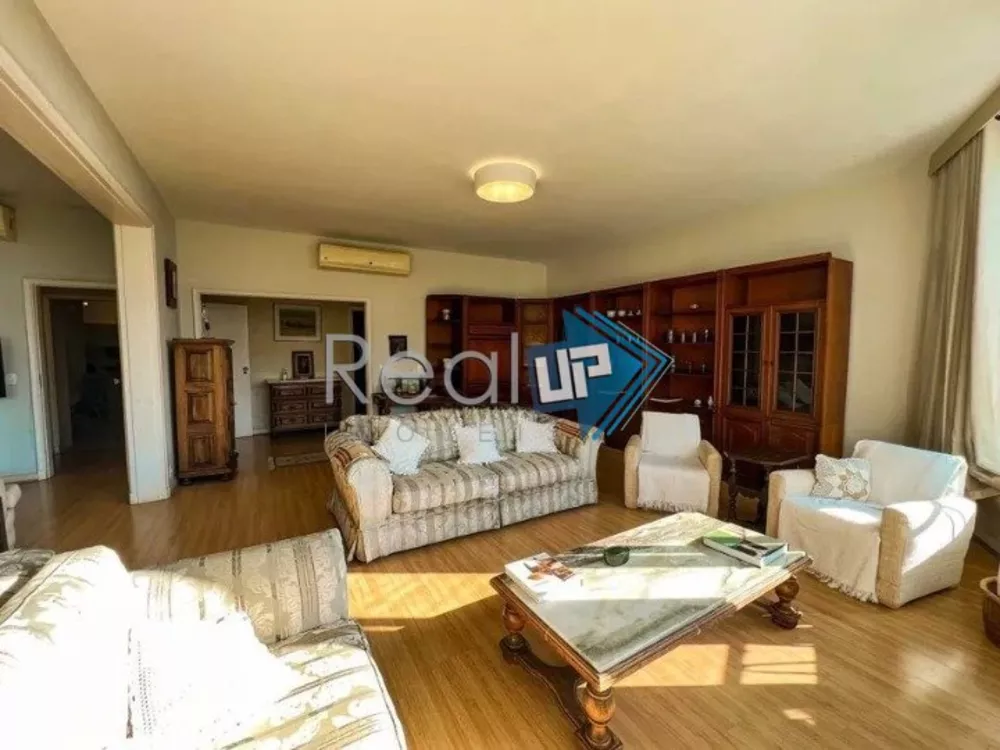 Apartamento, 3 quartos, 216 m² - Foto 11