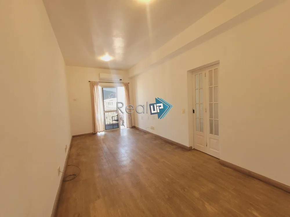 Apartamento, 1 quarto, 62 m² - Foto 2