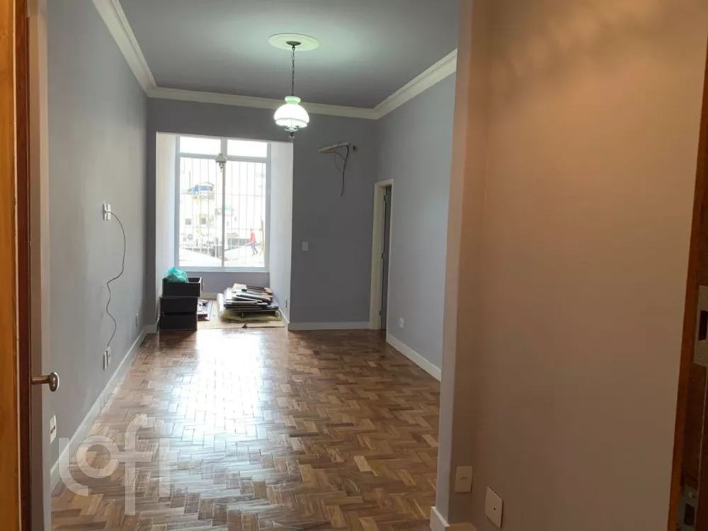 Apartamento à venda com 3 quartos, 100m² - Foto 3