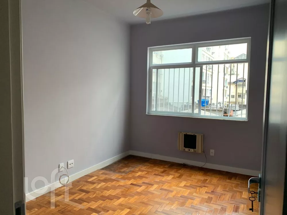 Apartamento à venda com 3 quartos, 100m² - Foto 1