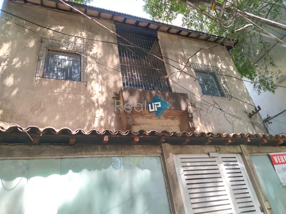 Casa Comercial à venda com 8 quartos, 286m² - Foto 1