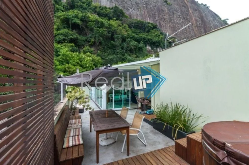 Cobertura à venda com 3 quartos, 155m² - Foto 3