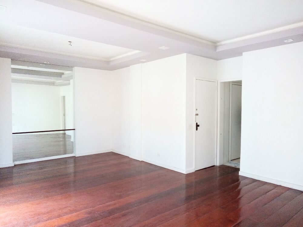 Apartamento à venda com 3 quartos, 124m² - Foto 3