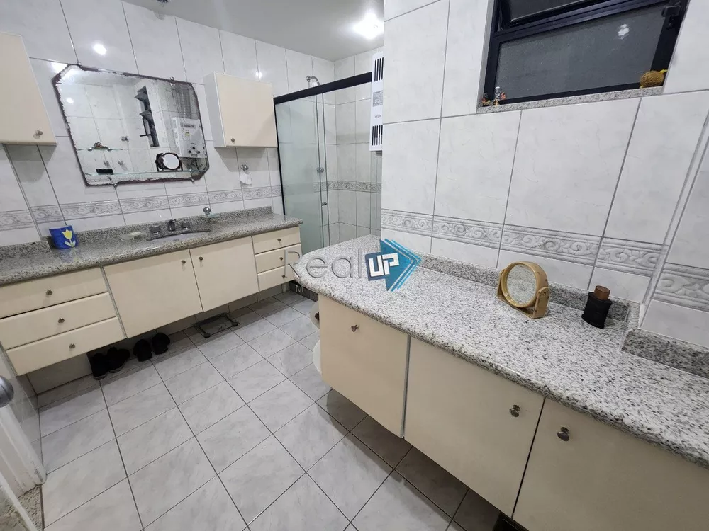 Apartamento, 3 quartos, 232 m² - Foto 32