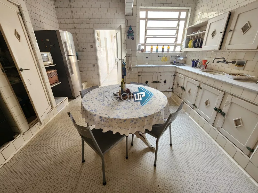 Apartamento, 3 quartos, 232 m² - Foto 43