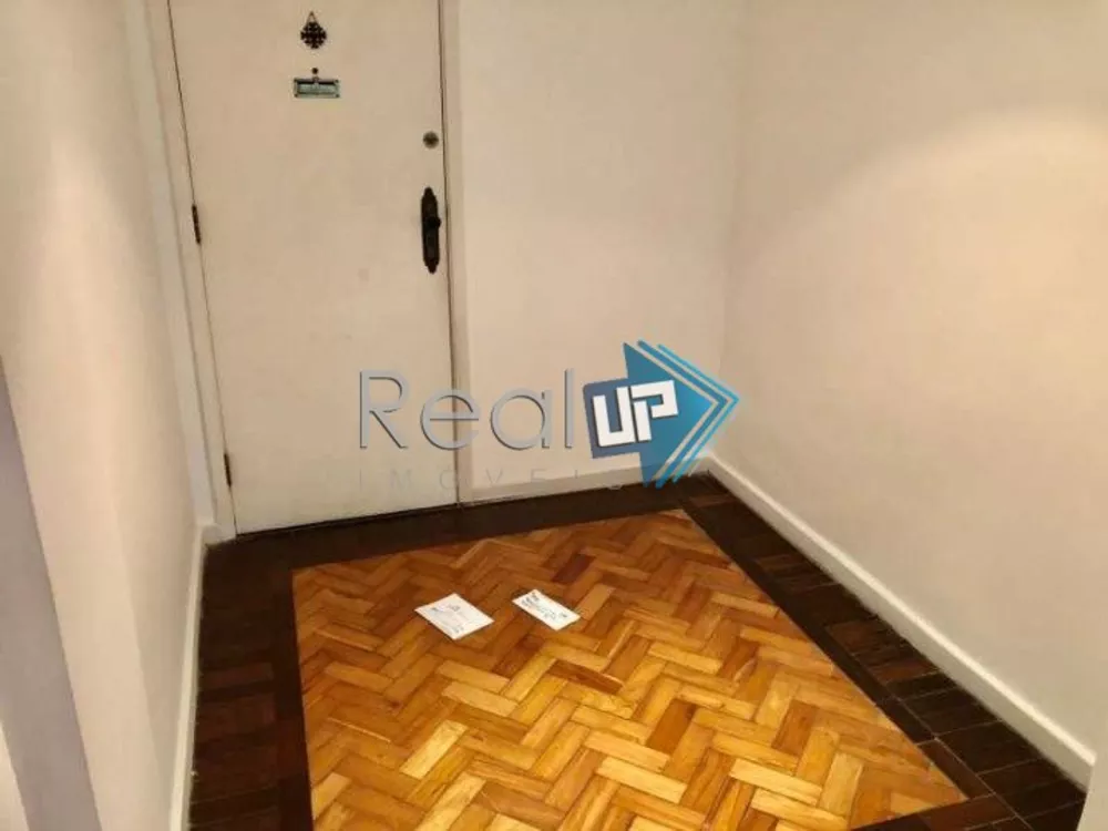 Apartamento à venda com 3 quartos, 119m² - Foto 4