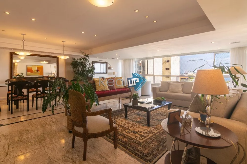 Apartamento, 4 quartos, 280 m² - Foto 1