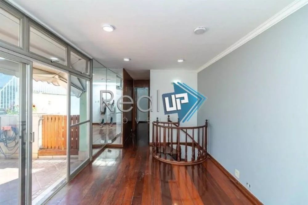 Apartamento à venda com 3 quartos, 163m² - Foto 7