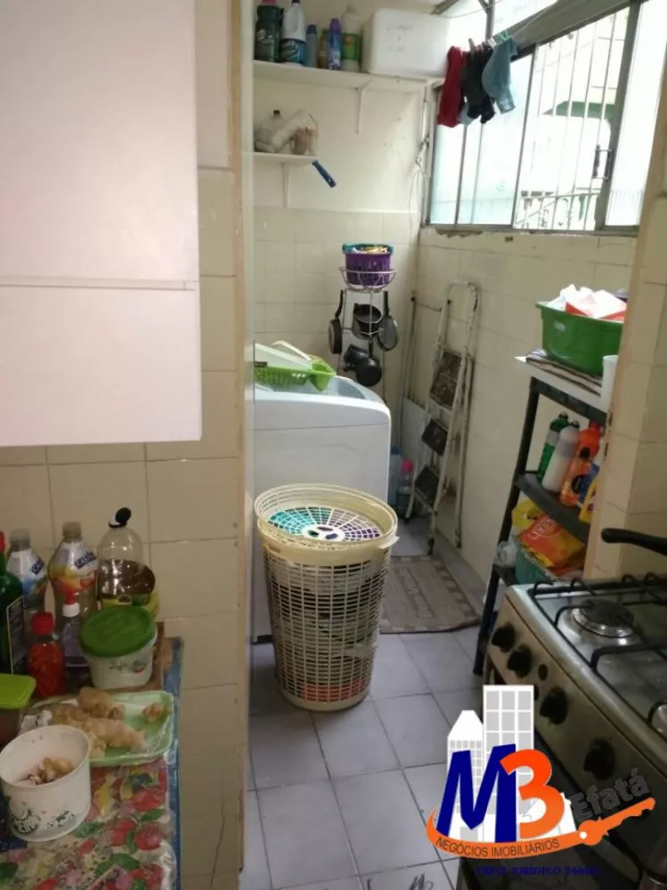 Apartamento à venda com 2 quartos, 45m² - Foto 2