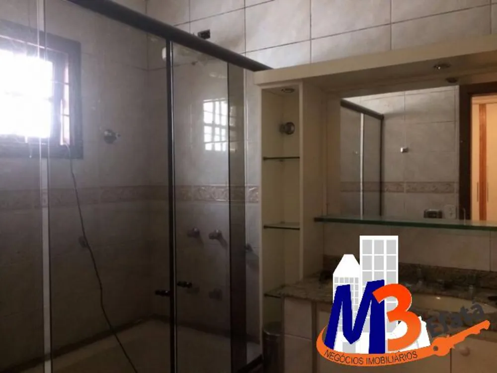Casa, 3 quartos, 250 m² - Foto 12