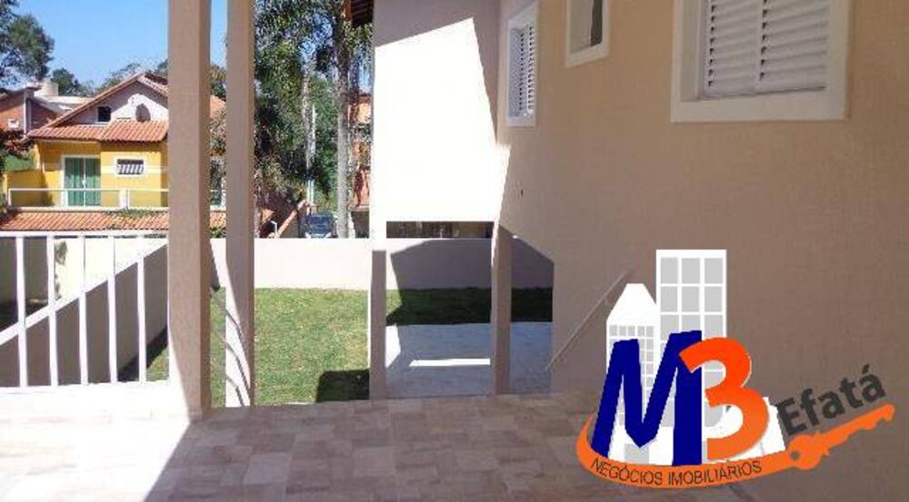 Casa à venda com 3 quartos, 205m² - Foto 2
