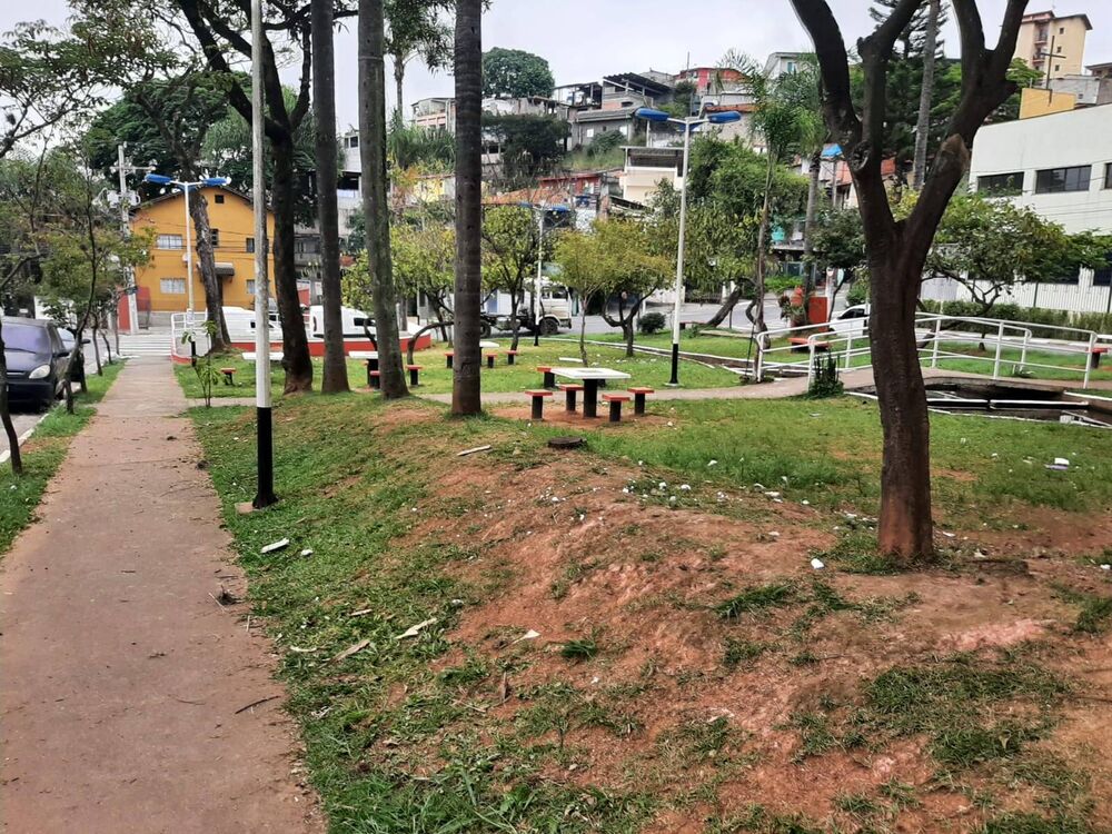 Apartamento à venda com 2 quartos, 45m² - Foto 1