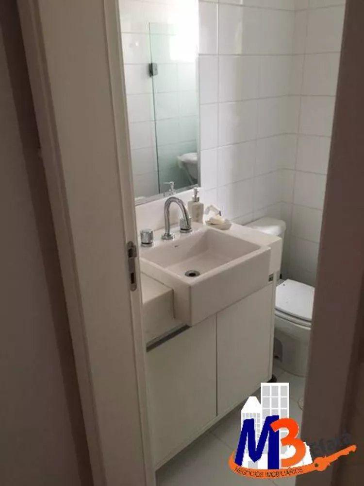 Apartamento à venda com 3 quartos, 150m² - Foto 3