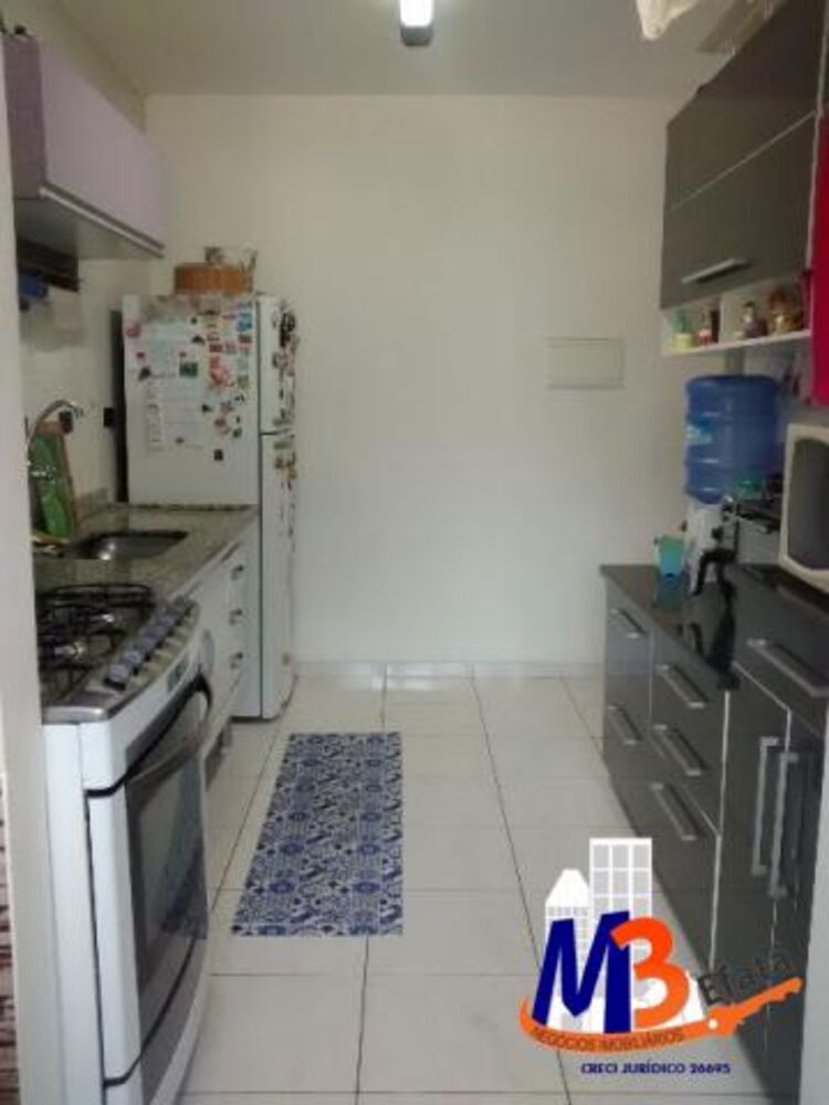 Apartamento à venda com 2 quartos, 67m² - Foto 2