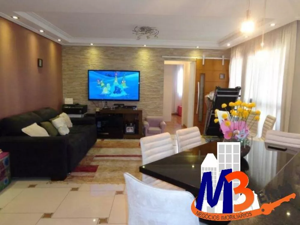 Apartamento à venda com 2 quartos, 70m² - Foto 2