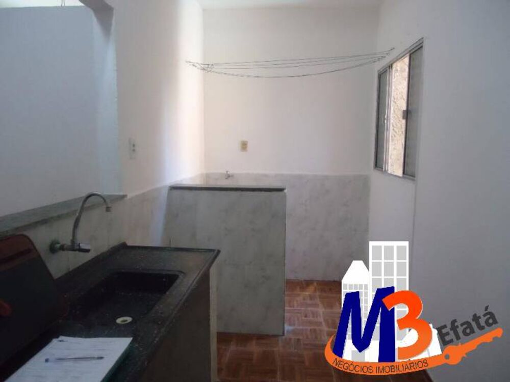 Casa para alugar com 1 quarto, 95m² - Foto 4