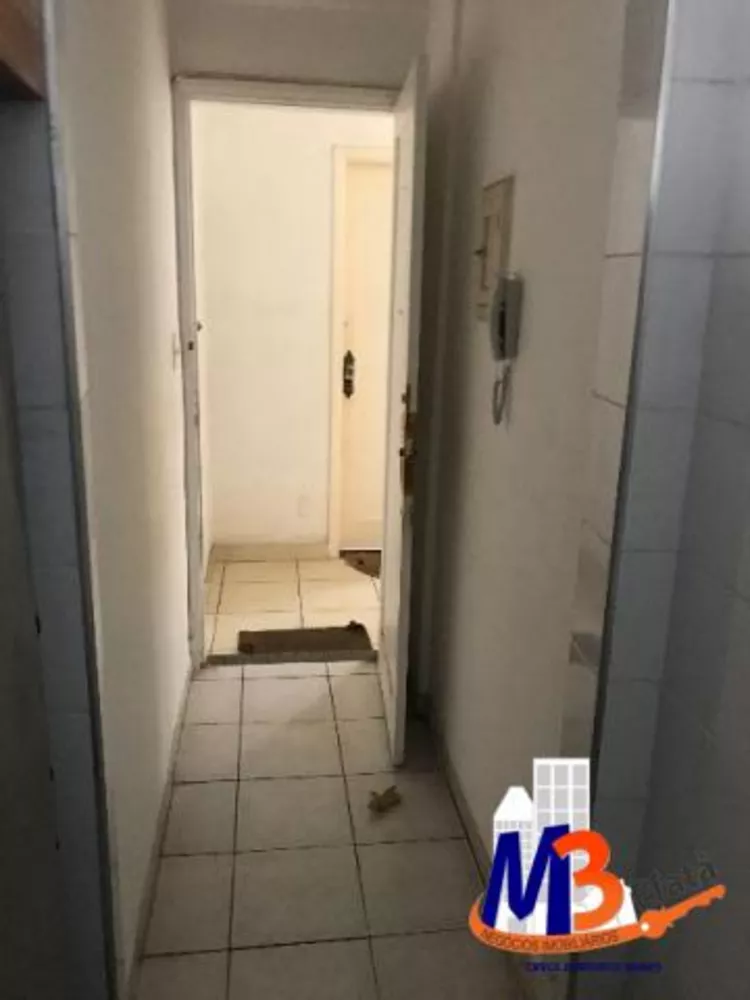 Apartamento à venda com 1 quarto, 31m² - Foto 3