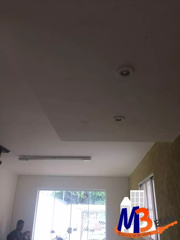 Sobrado para alugar com 2 quartos, 90m² - Foto 2