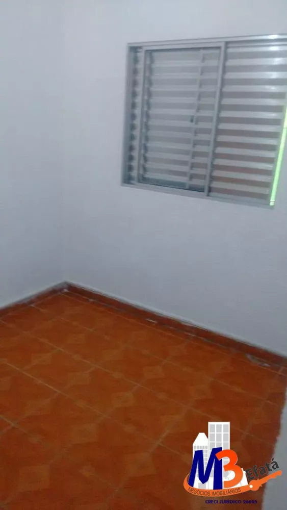 Casa para alugar com 1 quarto, 55m² - Foto 2