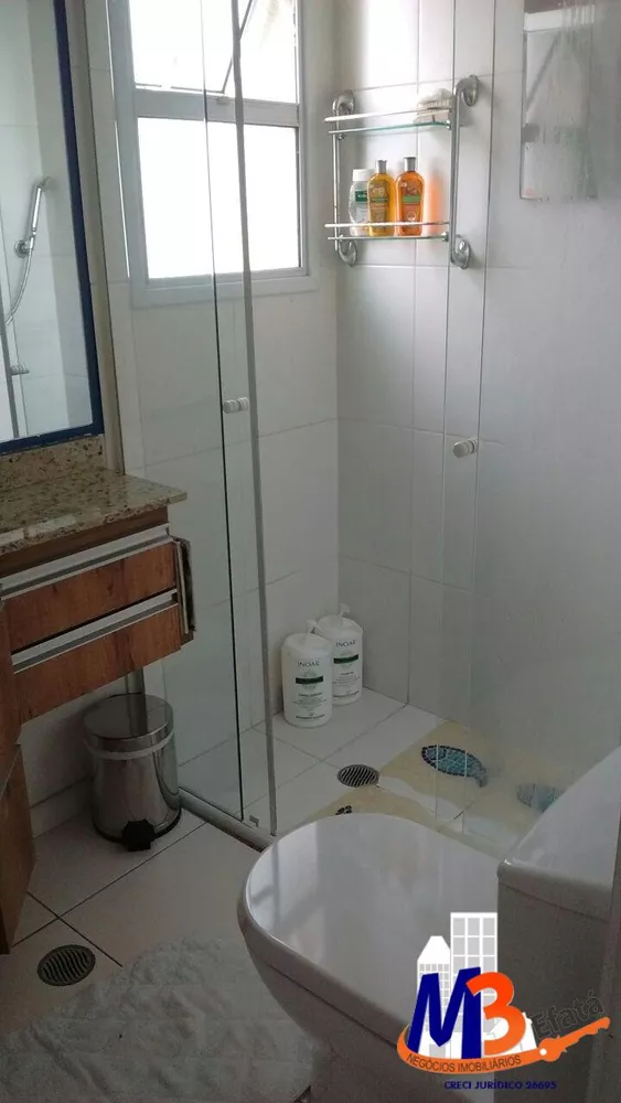 Apartamento à venda com 3 quartos, 126m² - Foto 2