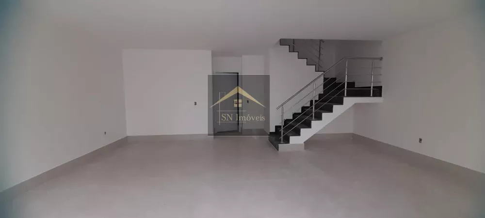 Casa, 3 quartos, 130 m² - Foto 1