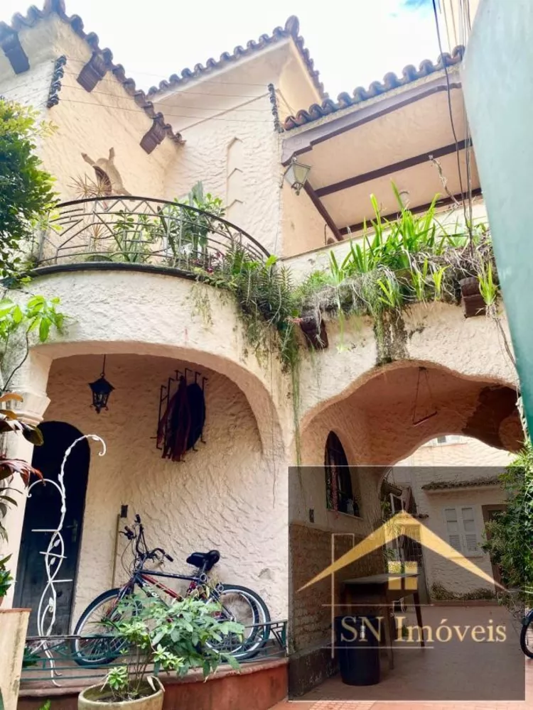 Casa, 5 quartos, 236 m² - Foto 27
