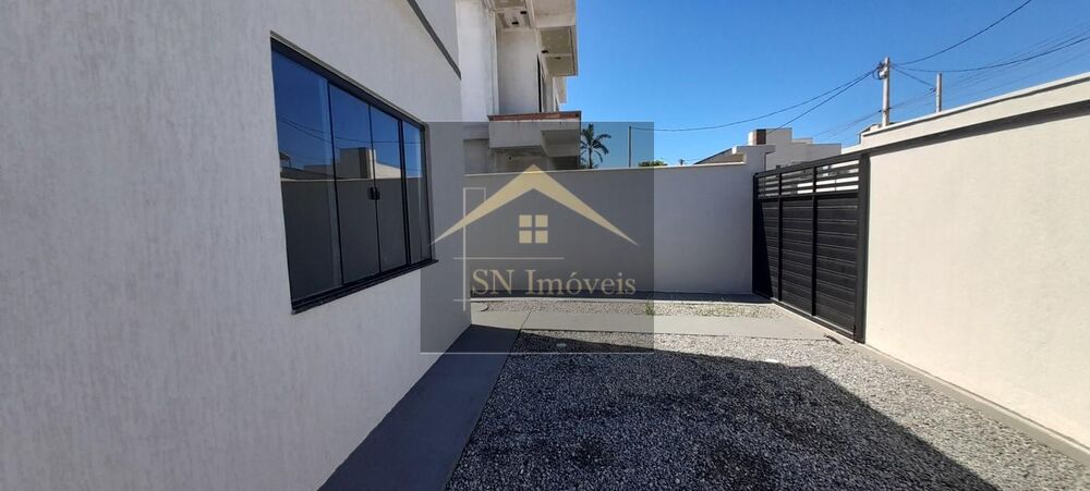 Casa à venda com 3 quartos, 80m² - Foto 14