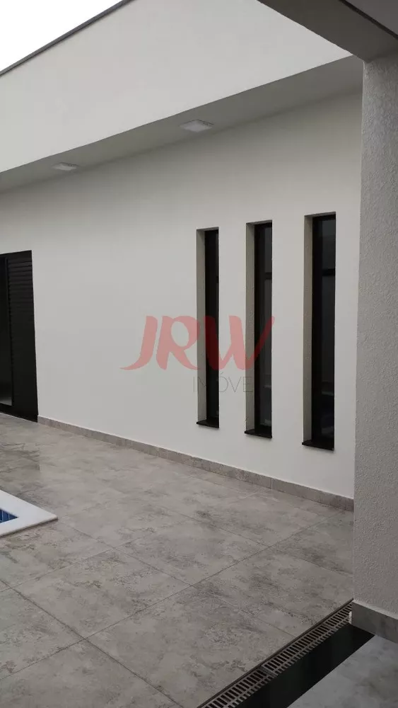 Casa à venda com 3 quartos, 300m² - Foto 12