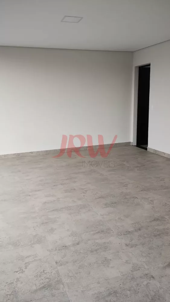 Casa à venda com 3 quartos, 300m² - Foto 7