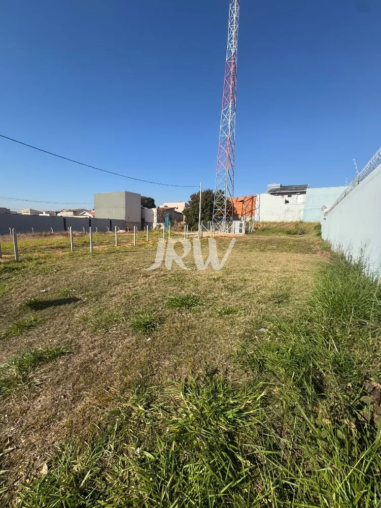 Loteamento e Condomínio, 581 m² - Foto 1