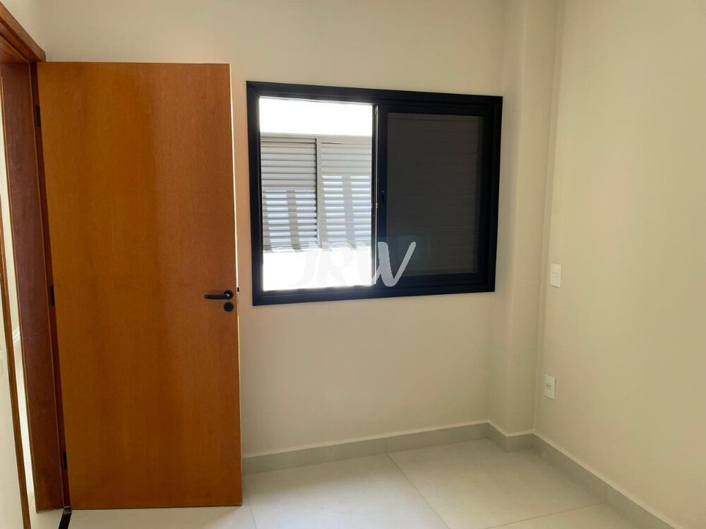 Casa à venda com 3 quartos, 160m² - Foto 3
