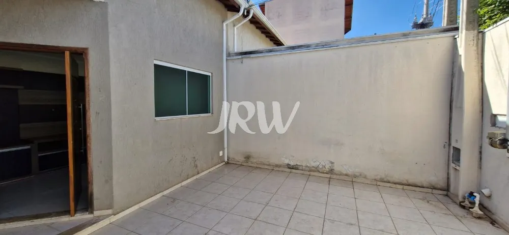 Casa, 3 quartos, 137 m² - Foto 1