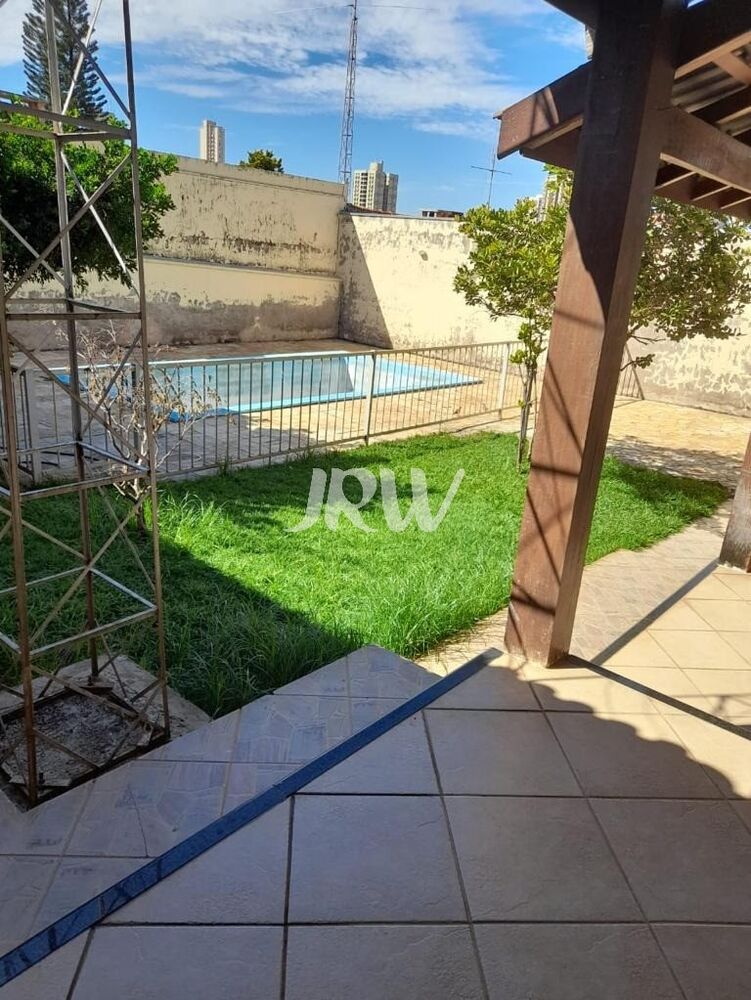 Casa, 3 quartos, 440 m² - Foto 2