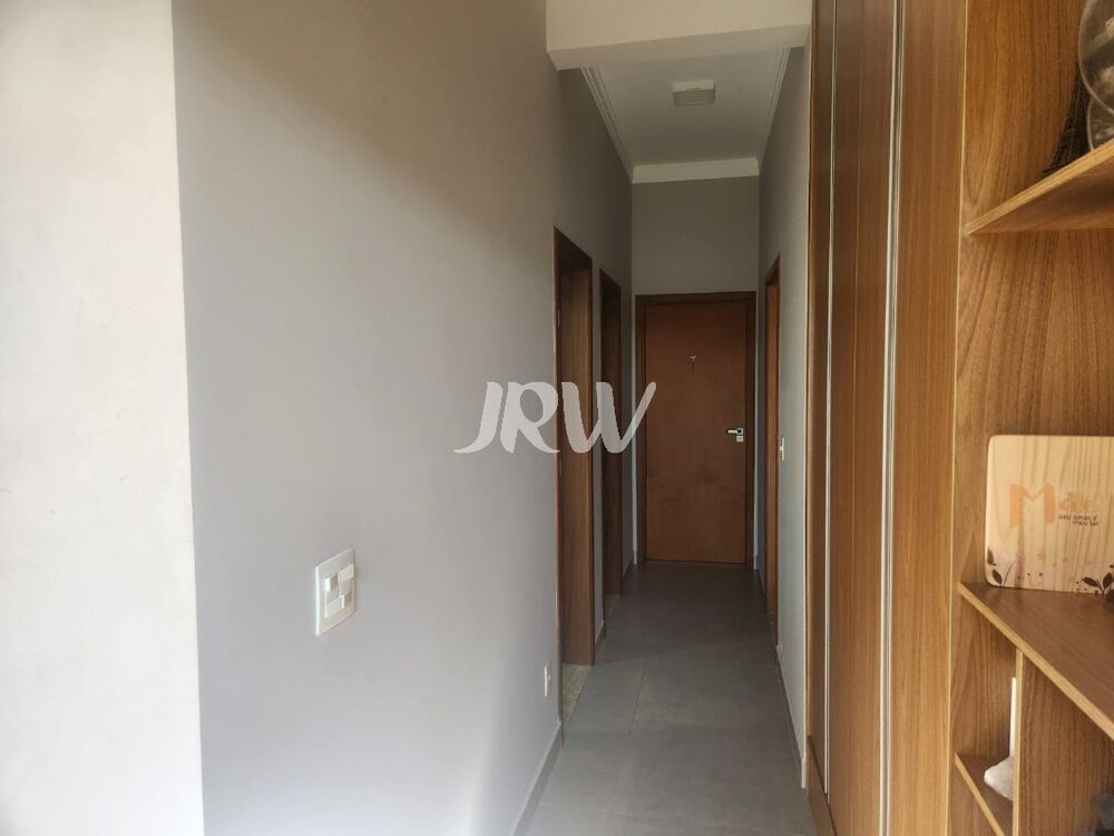 Casa, 3 quartos, 301 m² - Foto 1