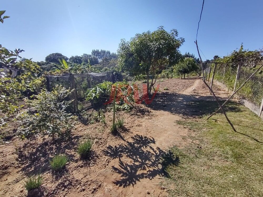 Chácara à venda com 2 quartos, 2500m² - Foto 11
