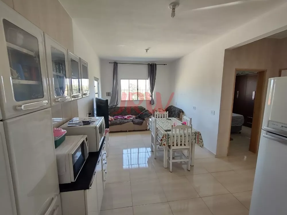 Chácara, 2 quartos, 2500 m² - Foto 1