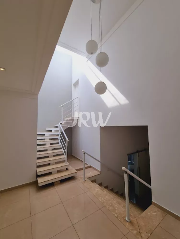 Casa à venda com 3 quartos, 300m² - Foto 14