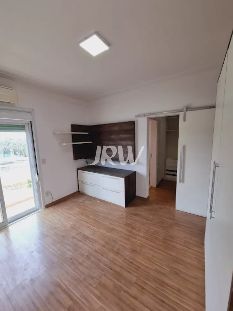 Casa à venda com 3 quartos, 300m² - Foto 8