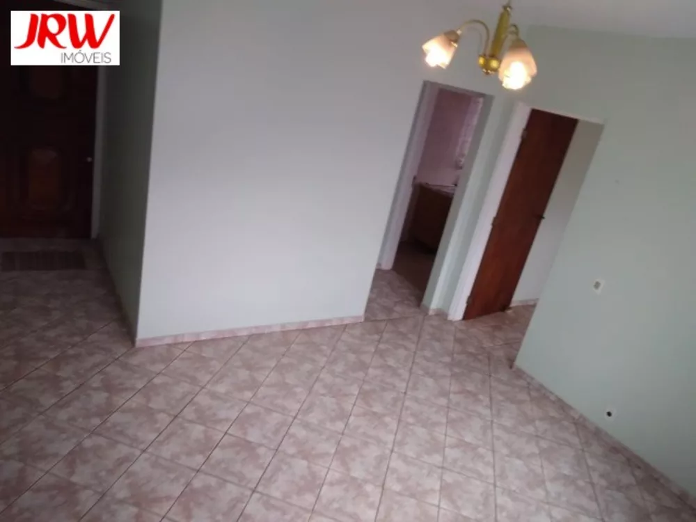 Apartamento à venda com 1 quarto, 49m² - Foto 2