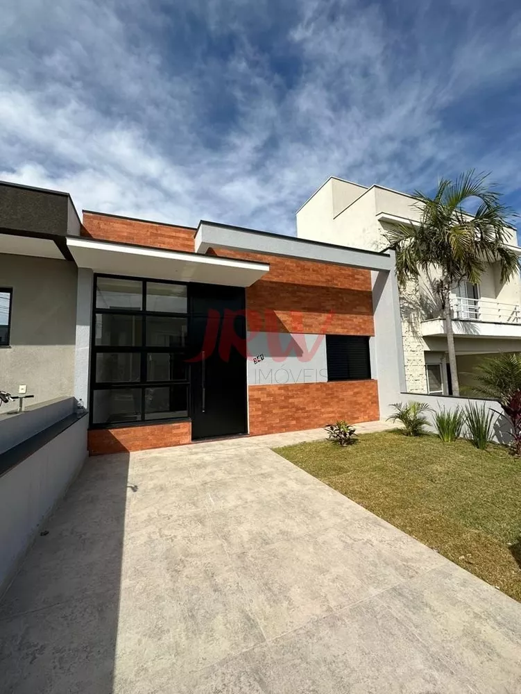 Casa à venda com 3 quartos, 175m² - Foto 2