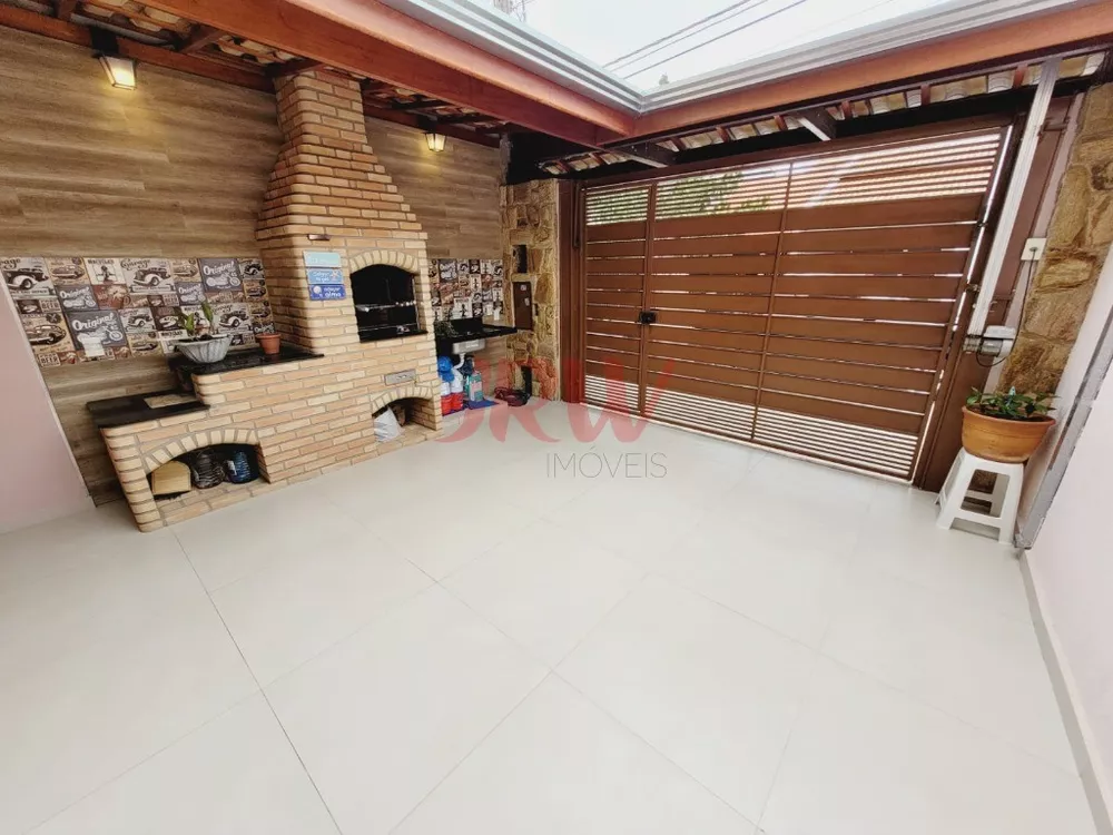 Casa à venda com 3 quartos, 125m² - Foto 4