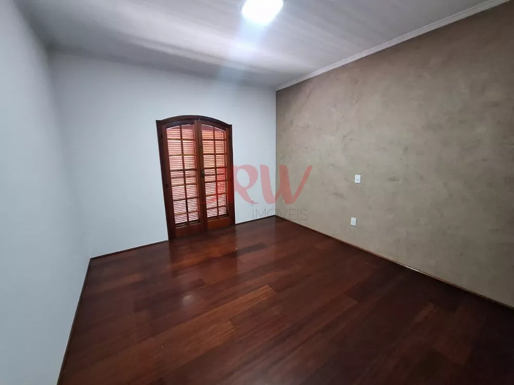 Prédio Inteiro à venda com 3 quartos, 228m² - Foto 8