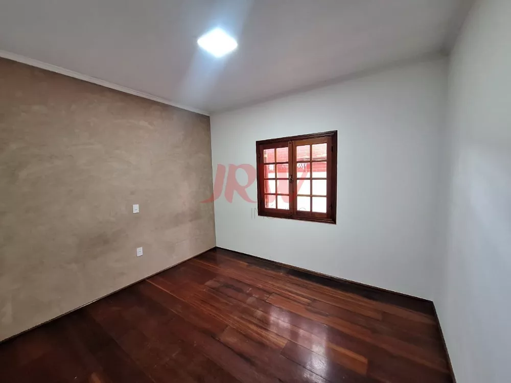 Prédio Inteiro à venda com 3 quartos, 228m² - Foto 11