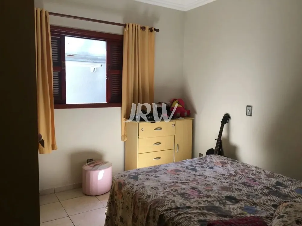 Casa, 3 quartos, 250 m² - Foto 6