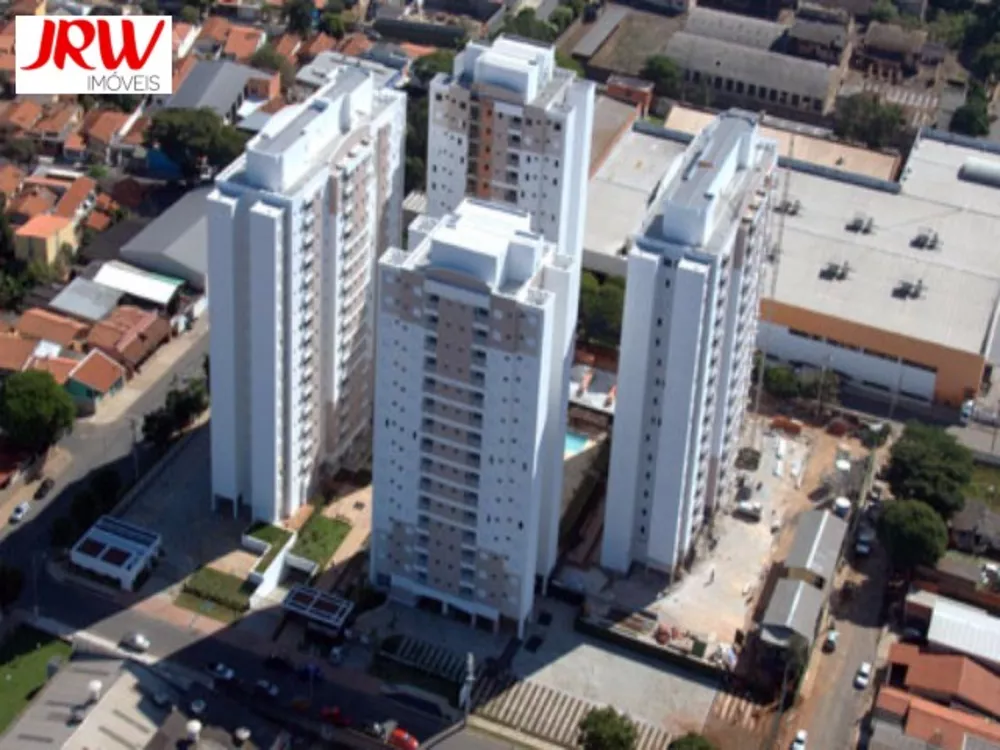 Apartamento à venda com 2 quartos, 67m² - Foto 3